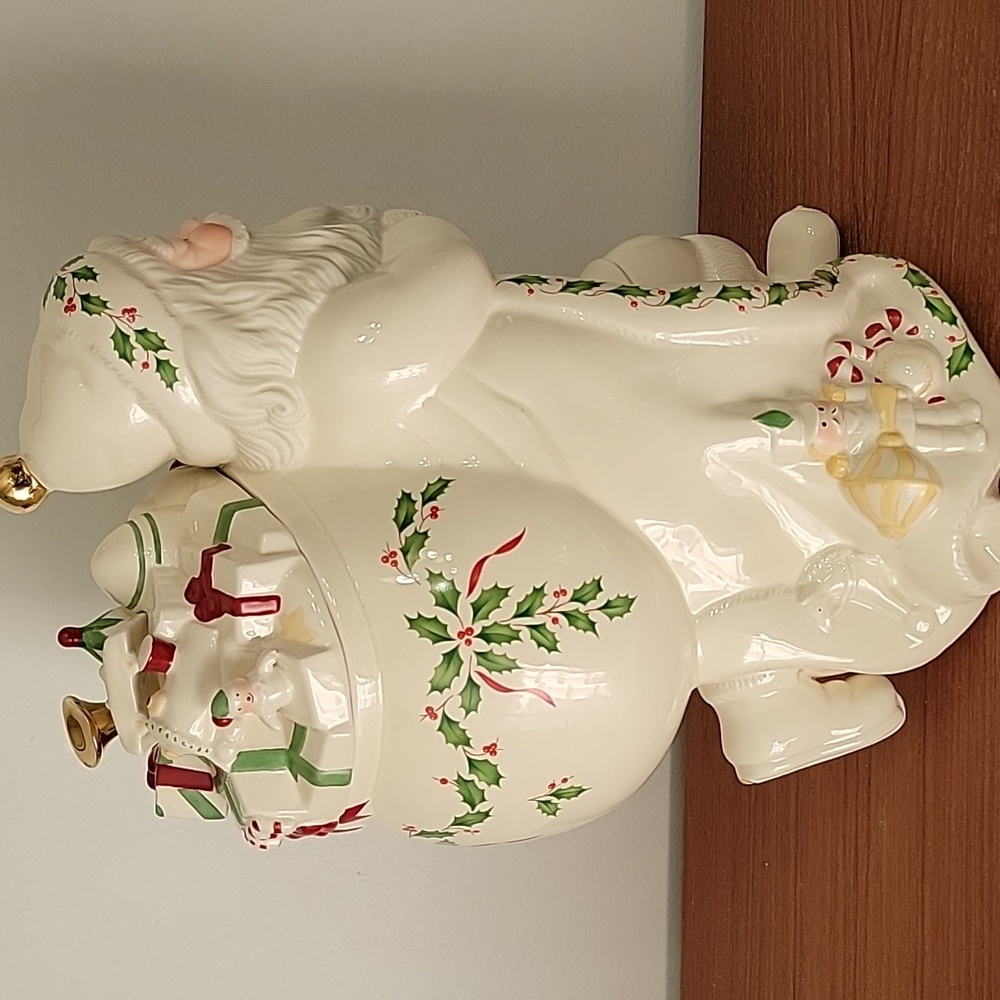 Vintage 1999 Lenox Holiday Collection Santa Skates Cookie Jar - Picture 5 of 13